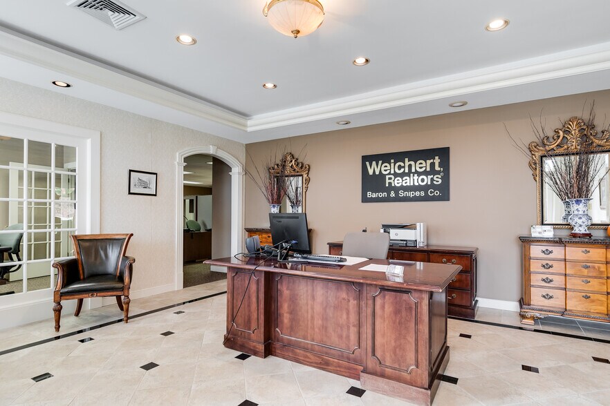 More Photos Of 11533 Nuckols Rd, Glen Allen Medical For Sale