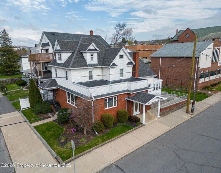 More Photos Of 1131 Pittston Ave, Scranton Funeral Home For Sale