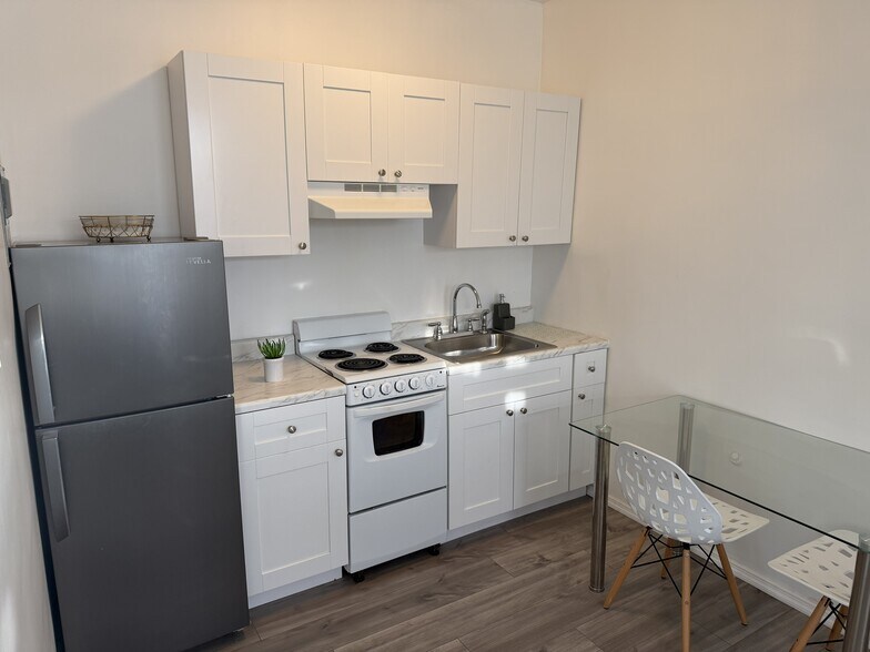 More Photos Of 811 SE 16th St, Fort Lauderdale Apartments For Sale