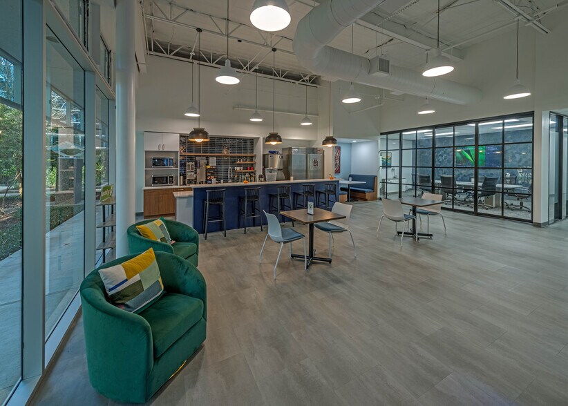 More Photos Of 8708 Technology Forest Pl, The Woodlands Office For Sale