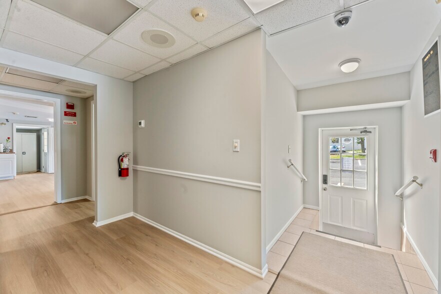 More Photos Of 533 Main St, Spotswood General Retail For Lease