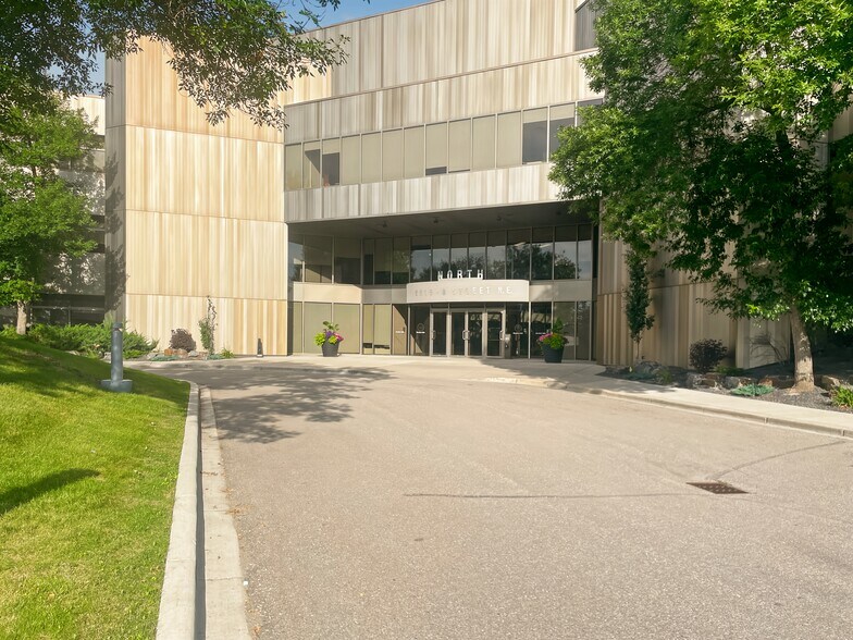 More Photos Of 6815 8th St NE, Calgary Coworking Space