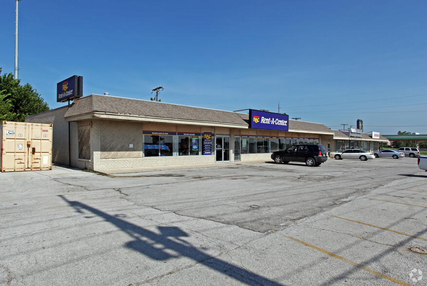 Primary Photo Of 48-62 N Sheridan Rd, Tulsa Unknown For Lease