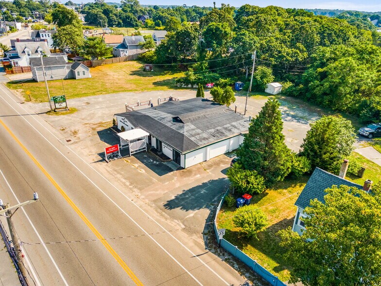 More Photos Of 270 Onset Ave, East Wareham Restaurant For Sale