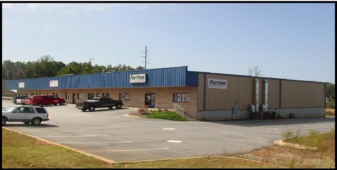 More Photos Of 9 McAdams Dr, Tallapoosa Distribution For Lease