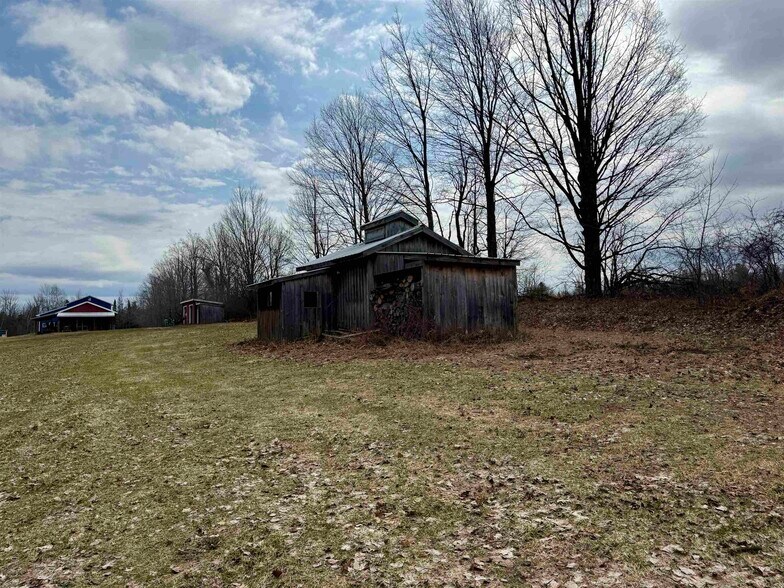 More Photos Of 51 Crane Rd, Winthrop General Retail For Sale