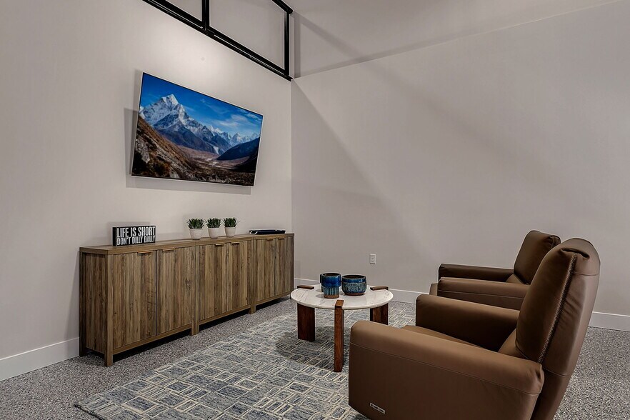 More Photos Of 1400 19th St NE, Sauk Rapids Industrial For Sale