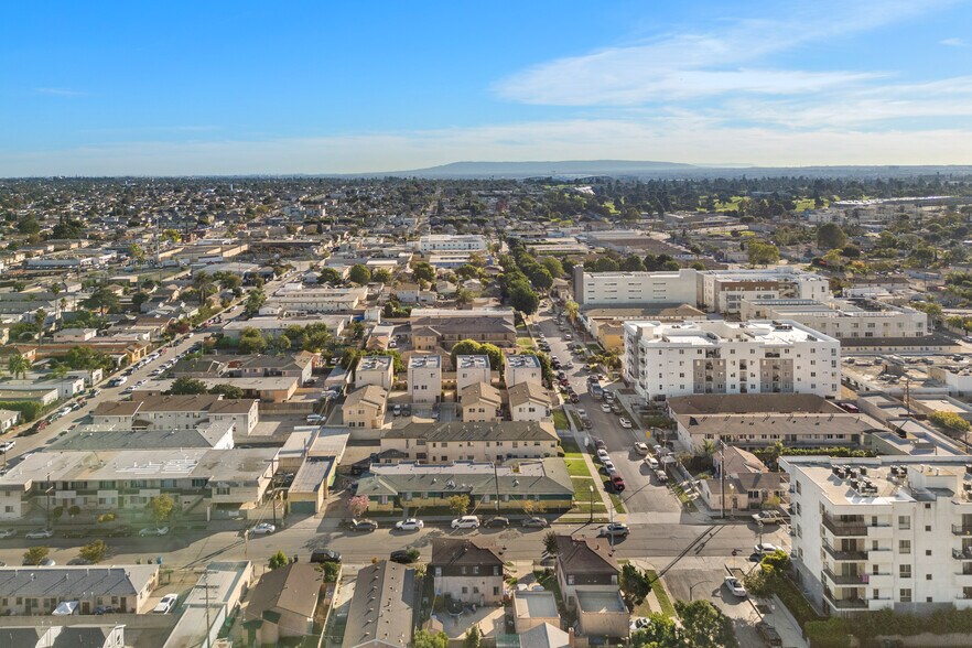 More Photos Of 6509 Brynhurst Ave, Los Angeles Apartments For Sale