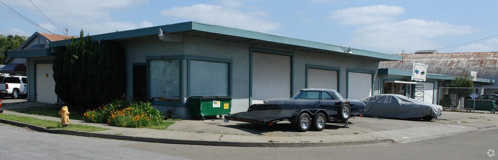 More Photos Of 22756 Alice St, Hayward Service For Lease