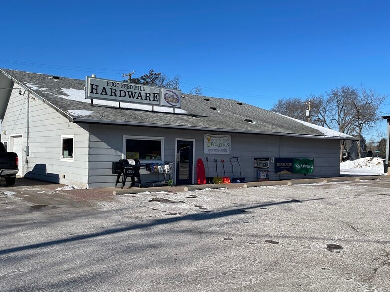 More Photos Of 5582 N 146th St, Hugo Freestanding For Sale