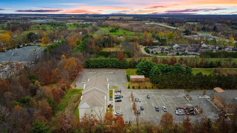 More Photos Of 1220 E Douglas Rd, Granger Hotel For Sale