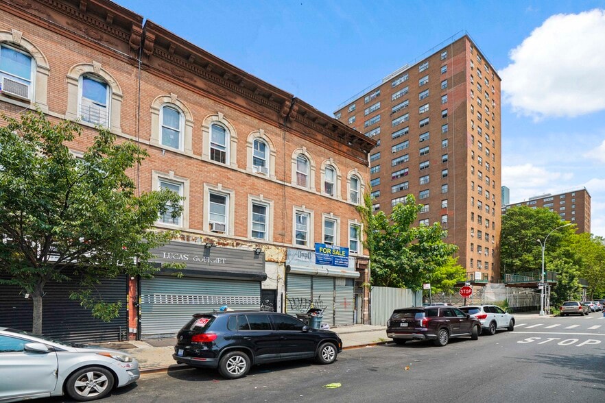 More Photos Of 113 Belmont Ave, Brooklyn Storefront Retail Residential For Sale