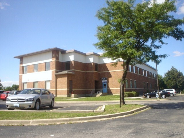 More Photos Of 550 E Boughton Rd, Bolingbrook Medical For Lease