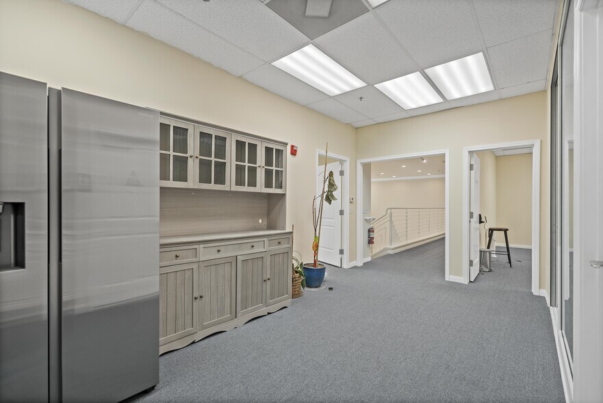 More Photos Of 11878 Clark St, Arcadia Warehouse For Sale