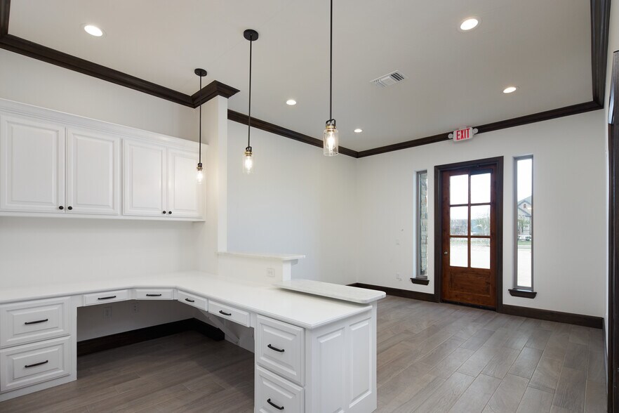 More Photos Of 2930 Adams Rd, Norman Office For Sale