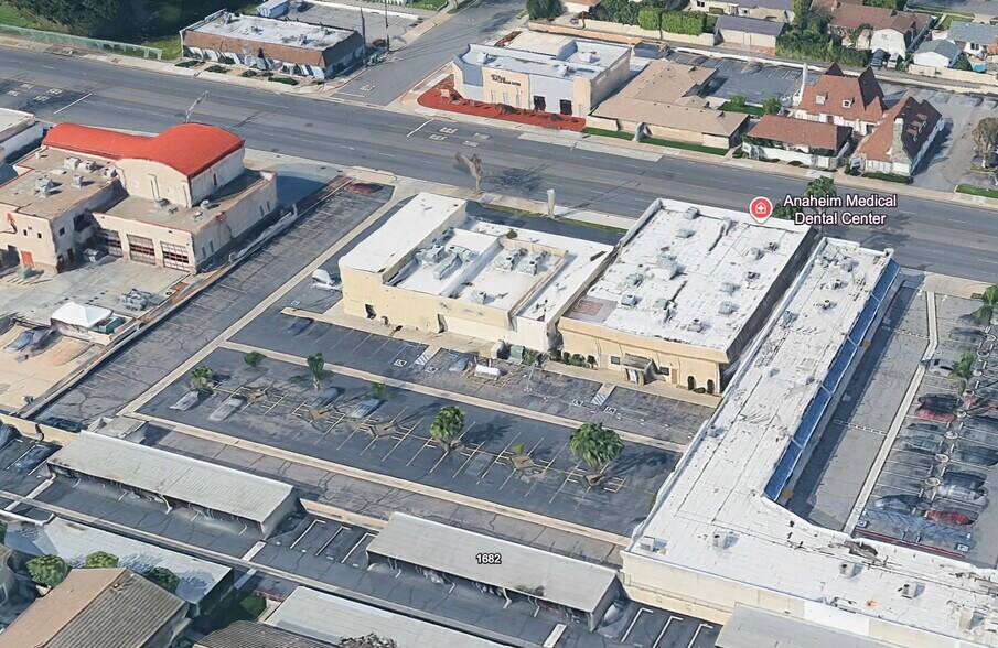 More Photos Of 1324 S Euclid St, Anaheim Loft Creative Space For Sale
