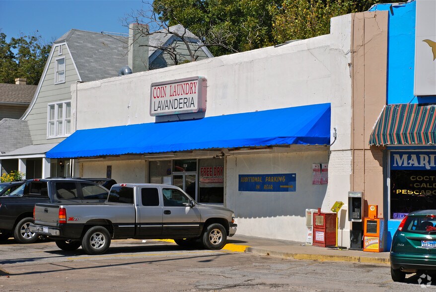 More Photos Of 1001 Kings Hwy, Dallas General Retail For Sale