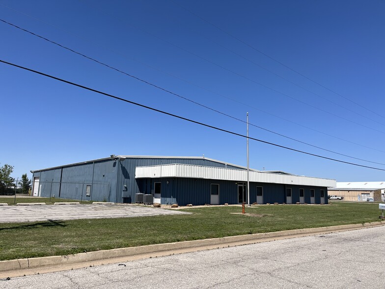 Primary Photo Of 7915 SW 34th St, Oklahoma City Warehouse For Lease