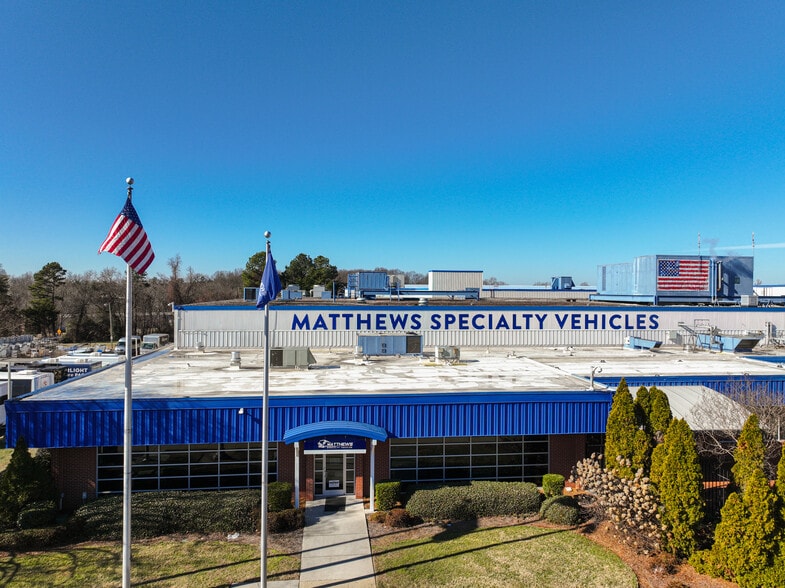 More Photos Of 211 American Ave, Greensboro Manufacturing For Sale