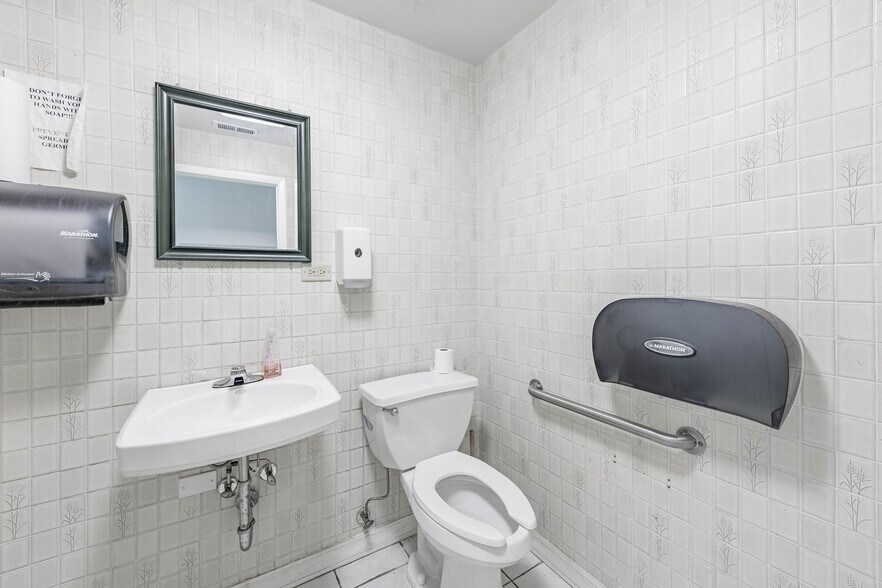 More Photos Of 13039 S Division St, Blue Island Manufacturing For Sale