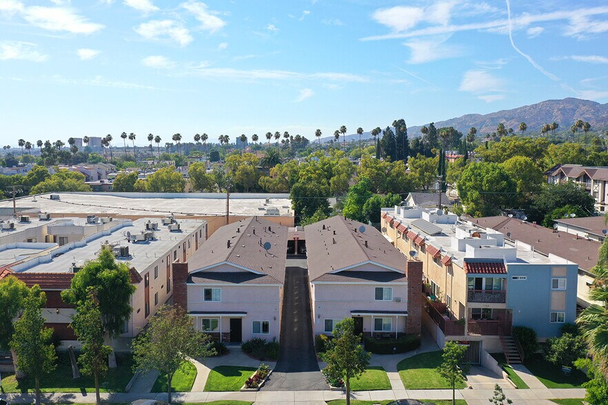 More Photos Of , Glendale Multifamily For Sale