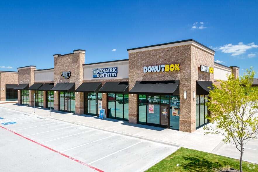 Primary Photo Of 210-260 N Coit Rd, McKinney Storefront Retail Office For Lease