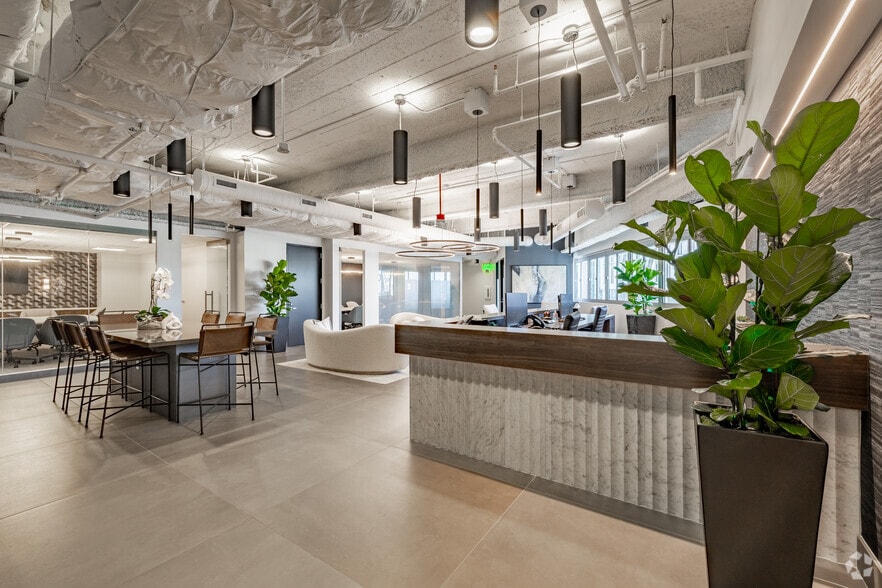 More Photos Of 9465 Wilshire Blvd, Beverly Hills Coworking Space