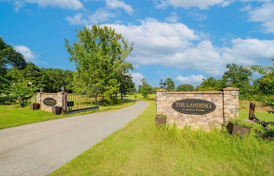 More Photos Of 14284 State Highway 322 N, Kilgore Lodge Meeting Hall For Sale