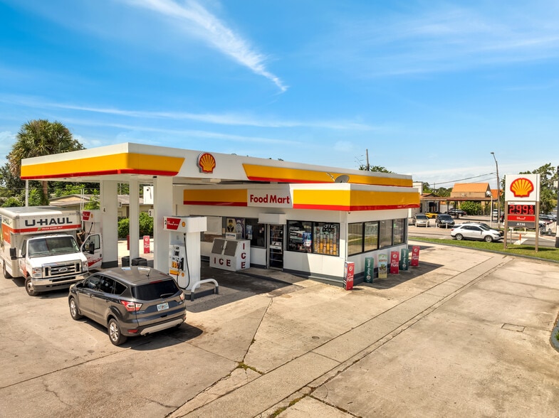 More Photos Of 1916 W Colonial Dr, Orlando General Retail For Sale