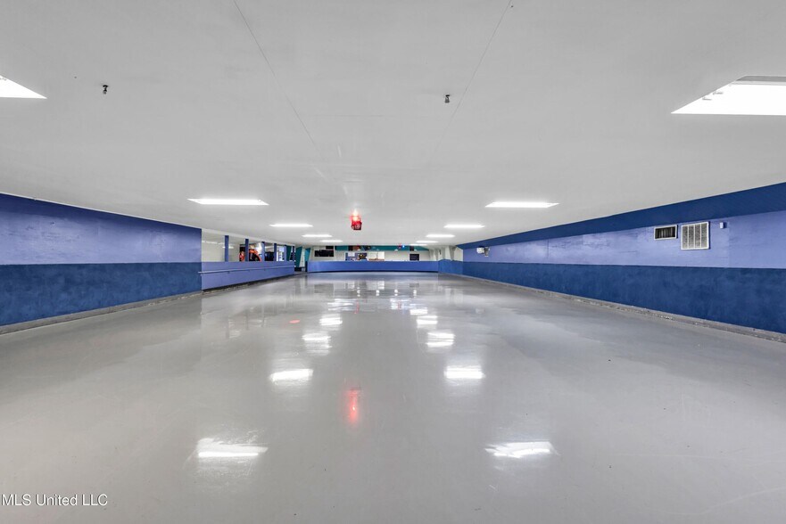 More Photos Of 6238 MS-198, Lucedale Specialty For Sale