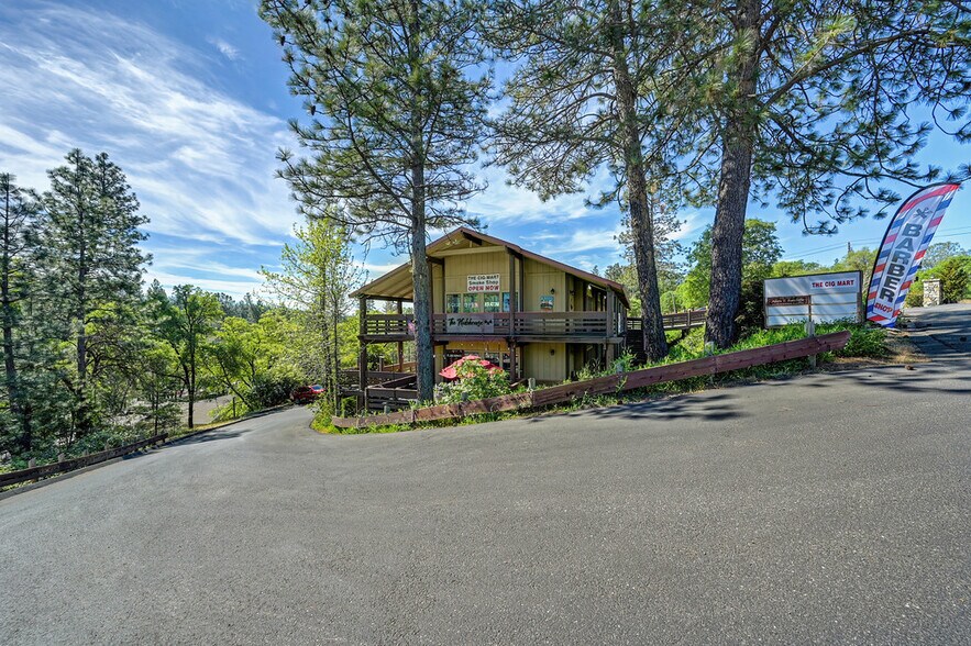 More Photos Of 10015 Alta Sierra Dr, Grass Valley Office Residential For Sale