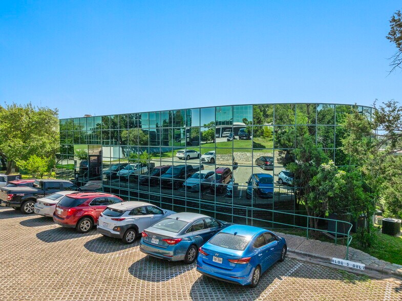 More Photos Of 500 Capital Of Texas Hwy N, Austin Unknown For Lease
