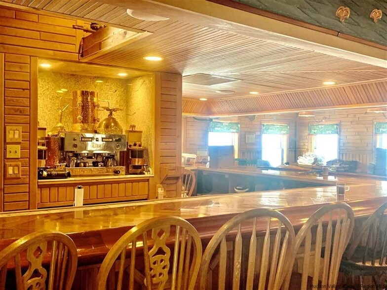 More Photos Of 218 NY-296, Windham Hotel For Sale