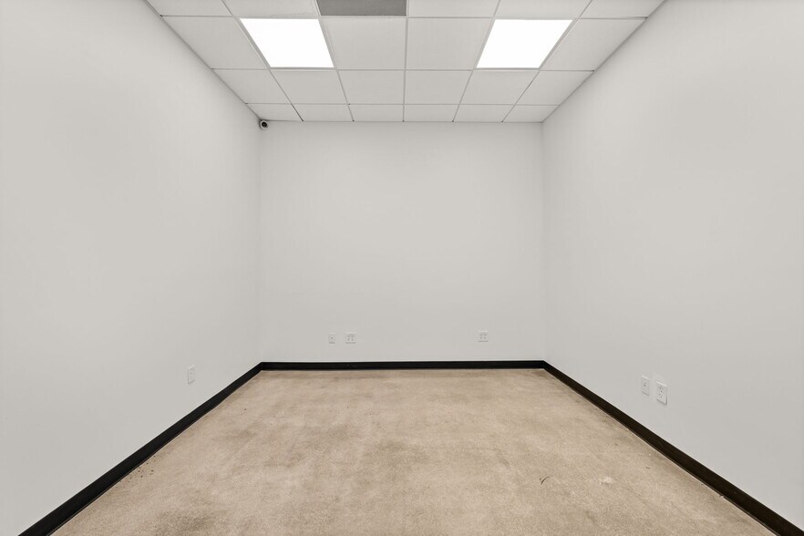 More Photos Of 701 Texas St, Redlands Office For Sale