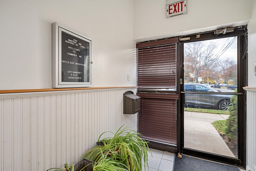 More Photos Of 2149 Wantagh Ave, Wantagh Office For Sale
