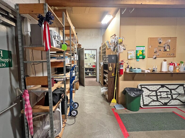 More Photos Of 4024 Main St, Erie Storefront Retail Office For Sale