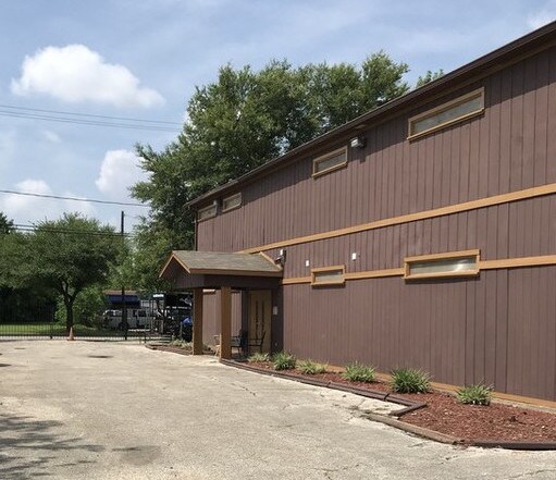 More Photos Of 4705 Lyons Ave, Houston Religious Facility For Sale