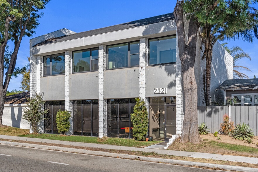 More Photos Of 2321 Torrance Blvd, Torrance Loft Creative Space For Lease