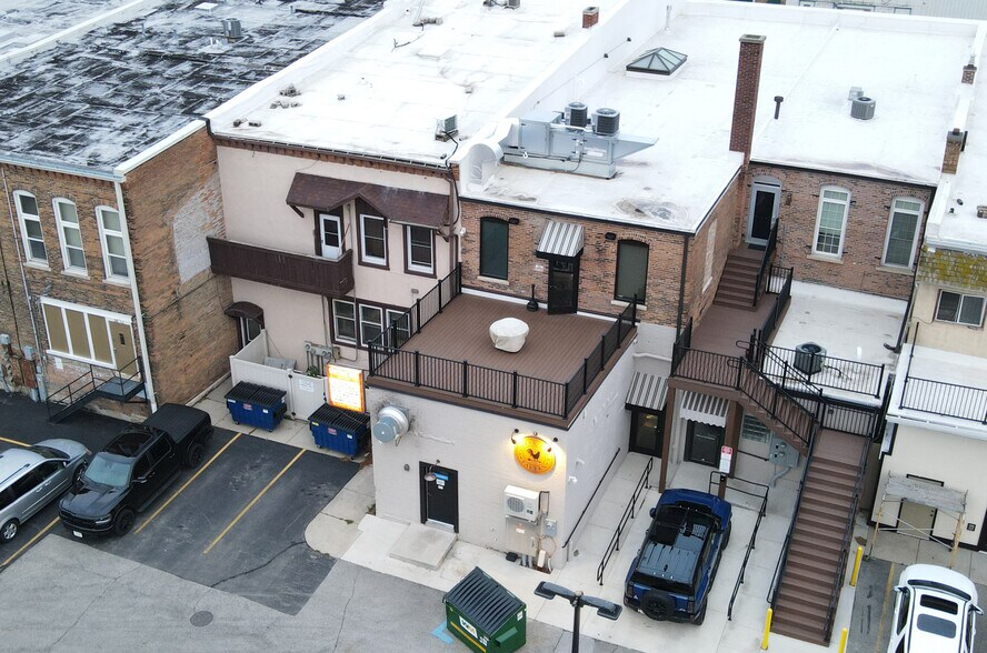 More Photos Of 30 N Main St, Fond Du Lac Restaurant For Sale