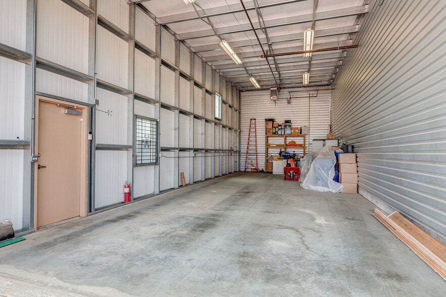 More Photos Of 18596 Longs Way, Parker Warehouse For Sale