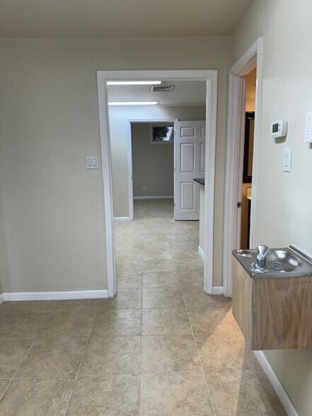 More Photos Of 1142-1148 Walker Rd, Great Falls Medical For Sale