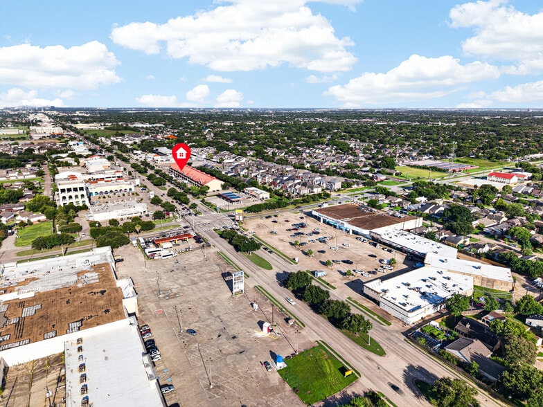 More Photos Of 12989 Bellaire Blvd, Houston Storefront For Sale