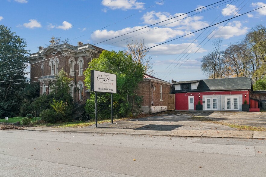 More Photos Of 705 Dunnington St, Columbia Freestanding For Sale