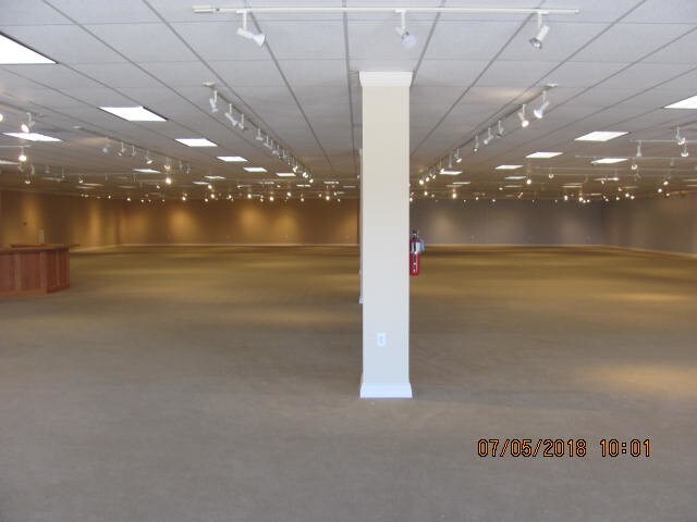 More Photos Of 101 E Lafayette Ave, Abilene Storefront For Sale