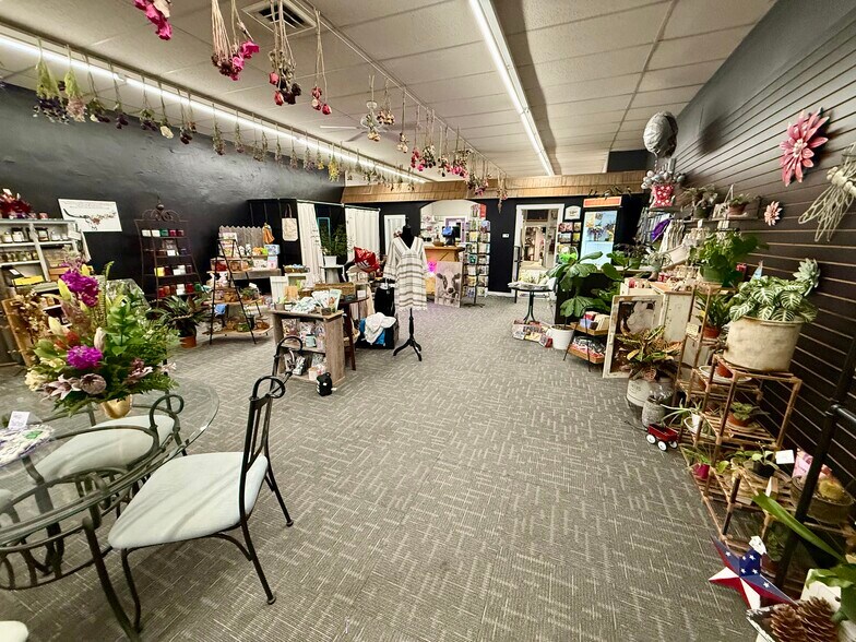 More Photos Of 219 Main St, Chadron Storefront For Sale
