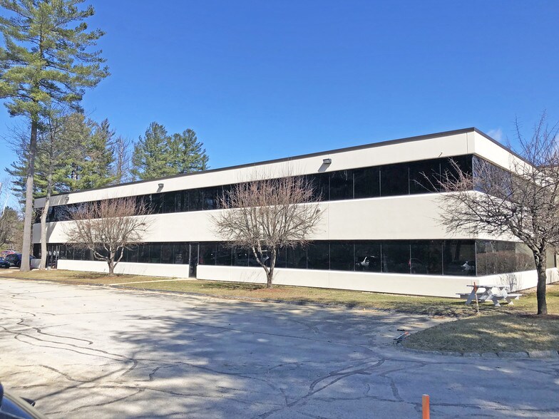 More Photos Of 7 Henry Clay Dr, Merrimack Office For Lease