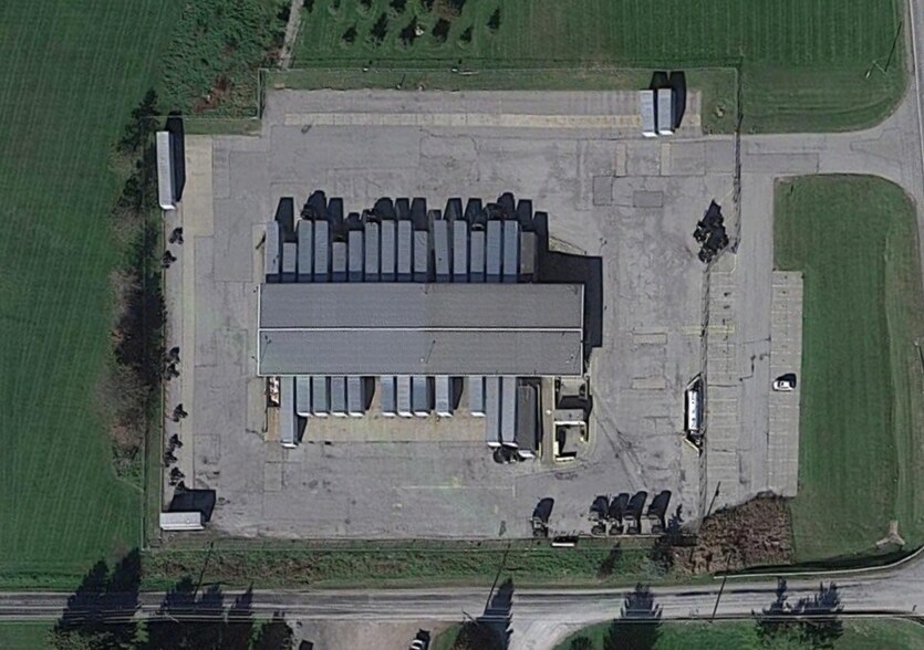 More Photos Of 1428 US-119, Mount Pleasant Truck Terminal For Sale