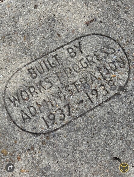 More Photos Of 815-817 Rosedale Dr, New Orleans Office For Sale