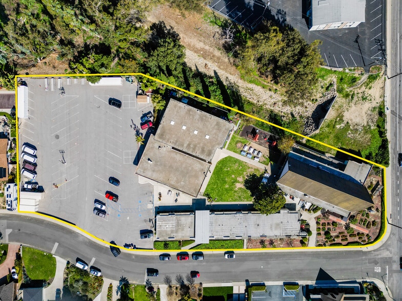 More Photos Of 38 Teloma Dr, Ventura Religious Facility For Sale