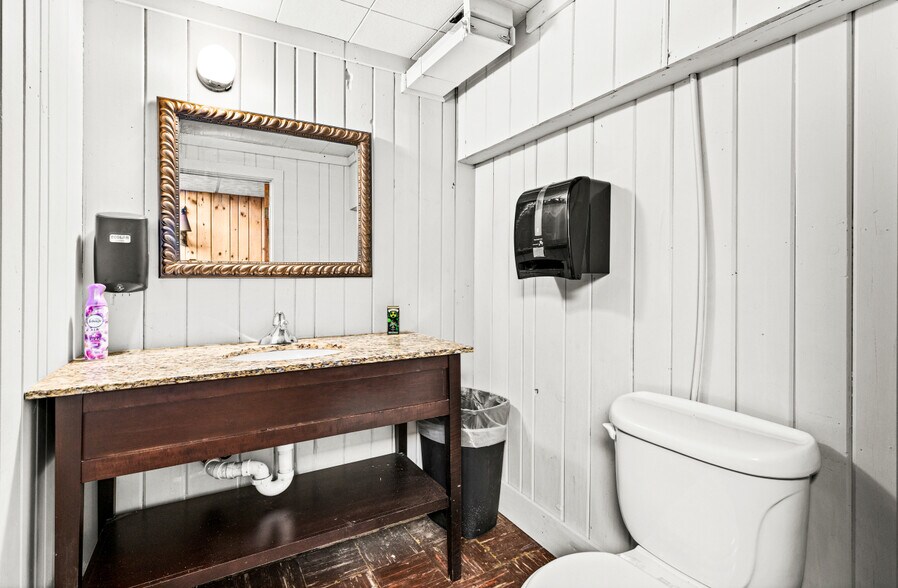 More Photos Of 8355 Highway 2, Iron River Restaurant For Sale